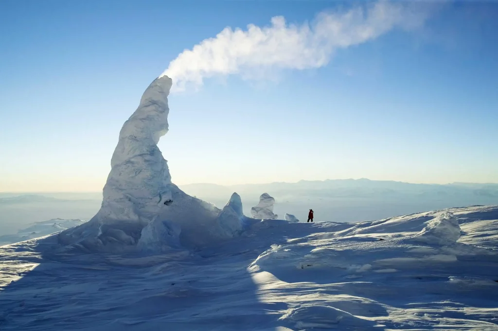  Mount Erebus, Antarctica