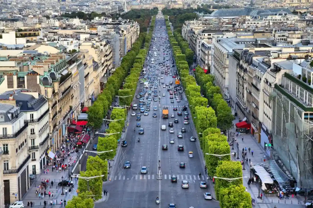 Champs-Élysées