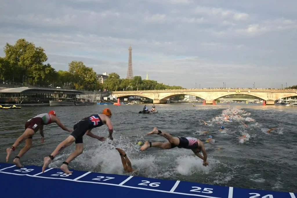 Sport Activities on the Seine