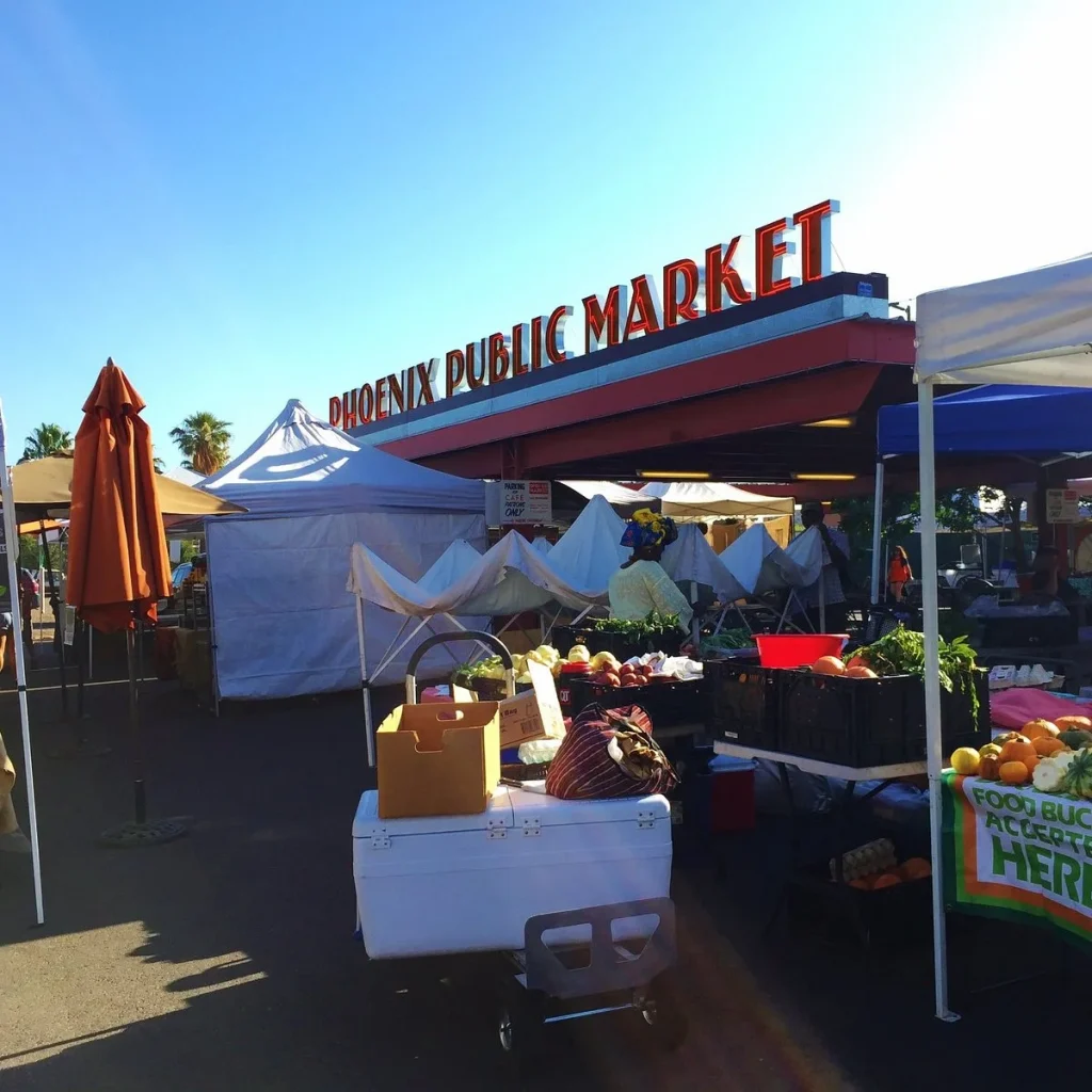 Stroll at Phoenix Public Market