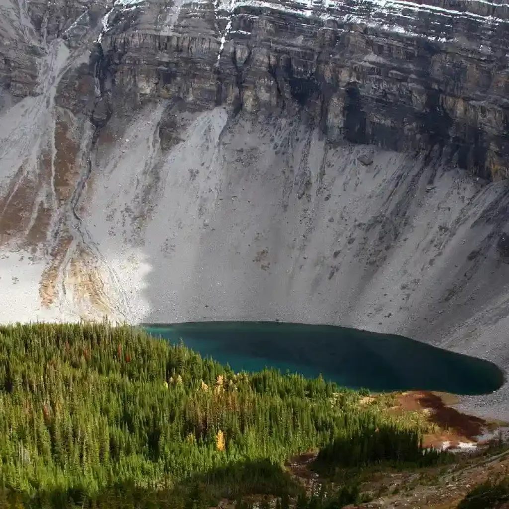 Bourgeau Lake canada